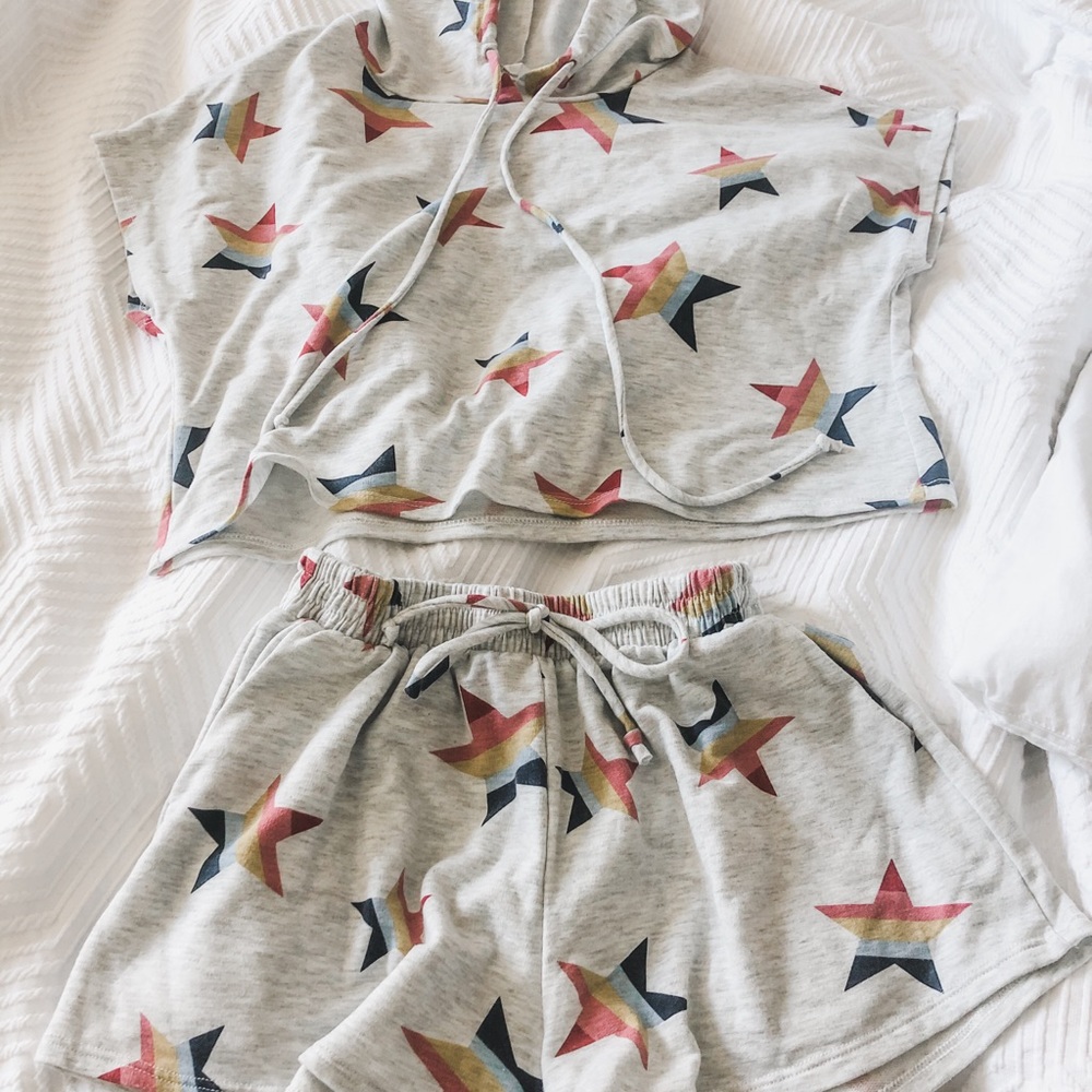 Star hooded lounge set